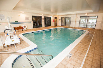 Courtyard By Marriott Cincinnati Airport 3*