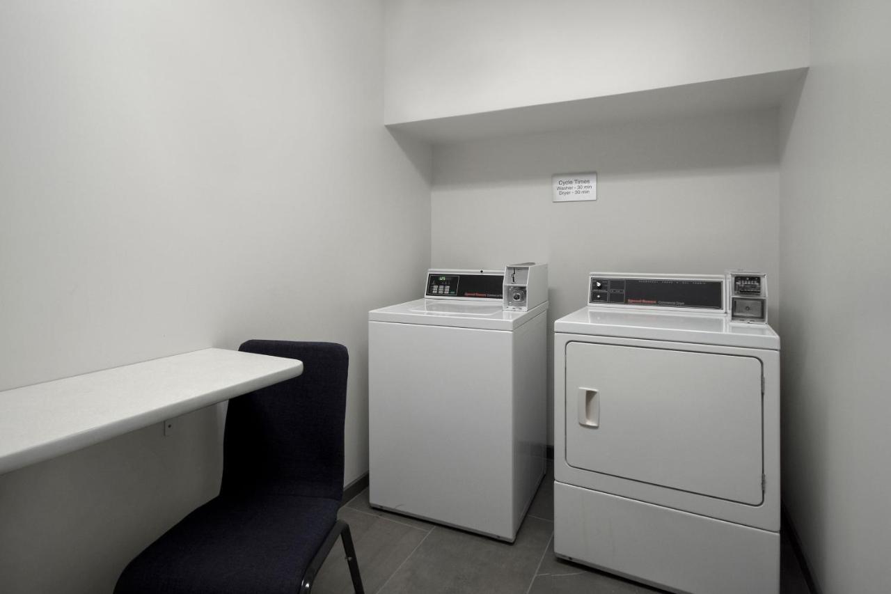 Courtyard By Marriott Cincinnati Airport Hotel 3*