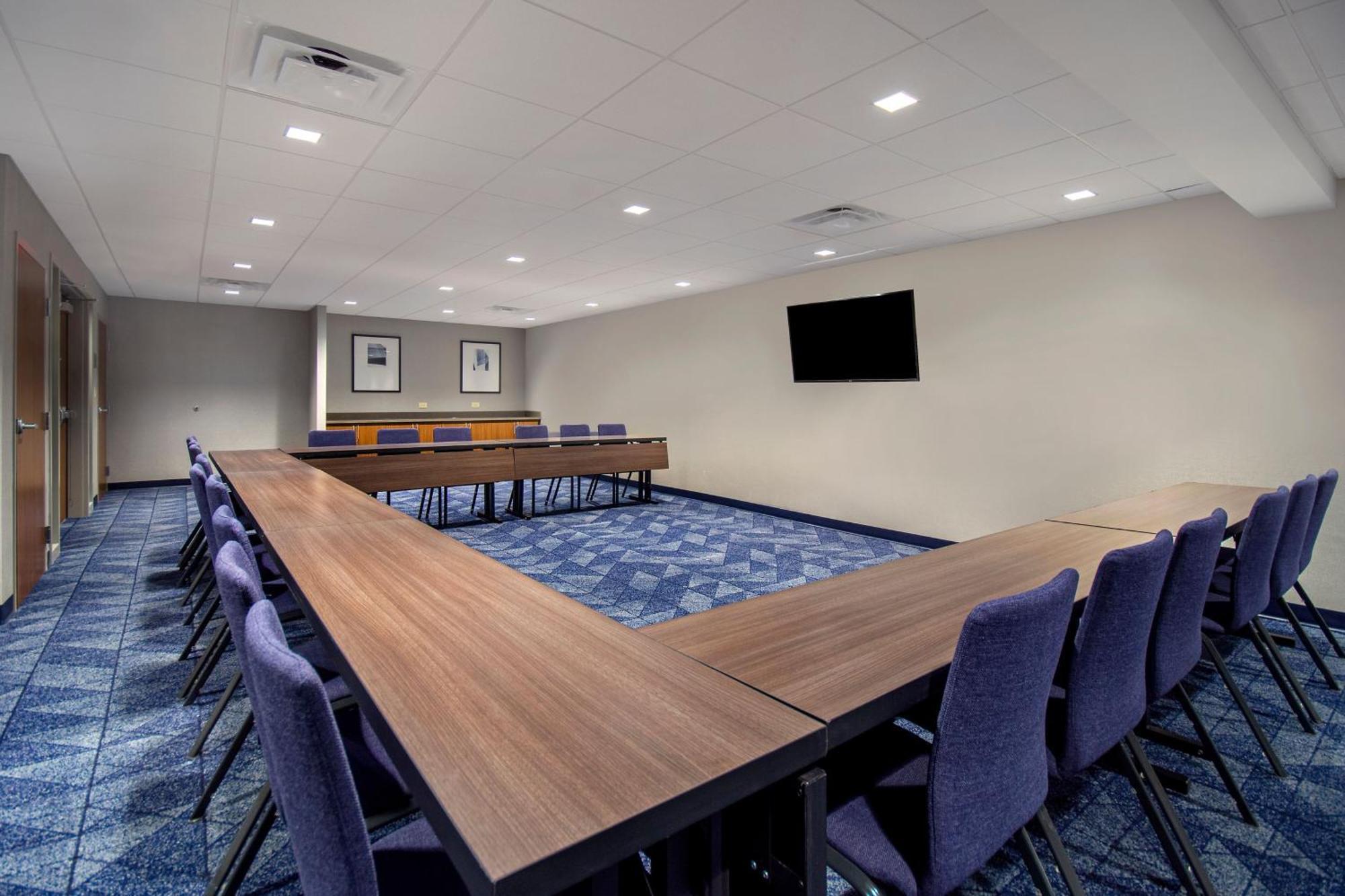 Courtyard By Marriott Cincinnati Airport 3* Erlanger